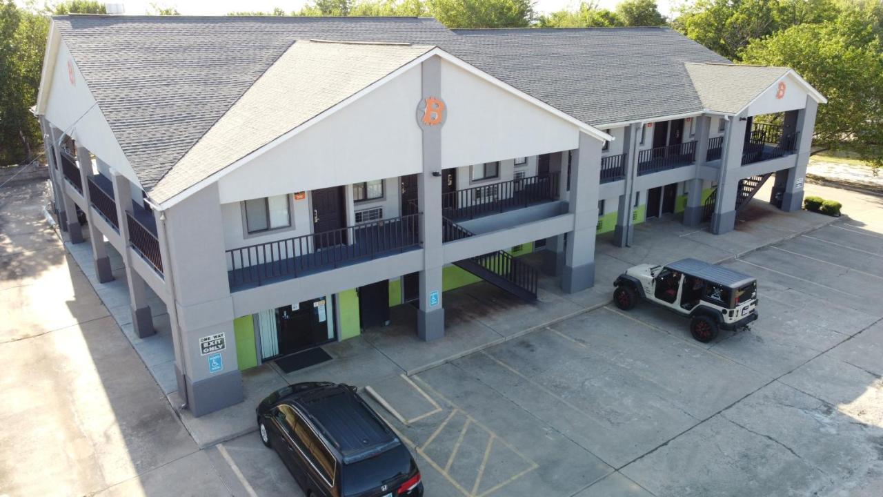 Hodler Inn Heavener Buitenkant foto