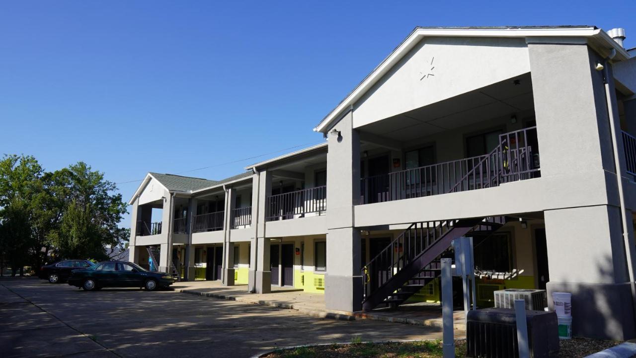 Hodler Inn Heavener Buitenkant foto